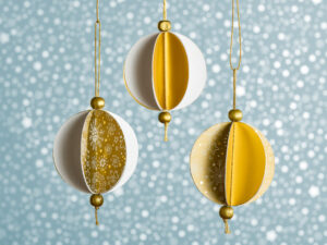 Tvořivý balíček_vánoční koule_zlatá