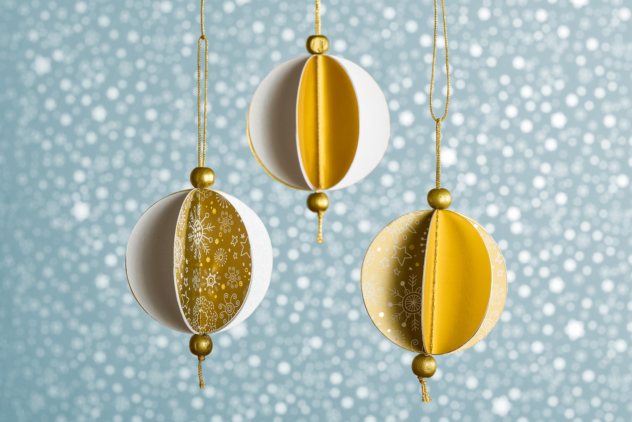 Tvořivý balíček_vánoční koule_zlatá